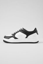 Alo Recovery Mode sneakers in black and white colorway on Dolce Shoes website
