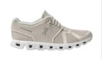 On cloud 5 pearl white