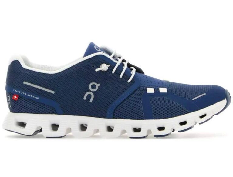 On cloud 5 denim