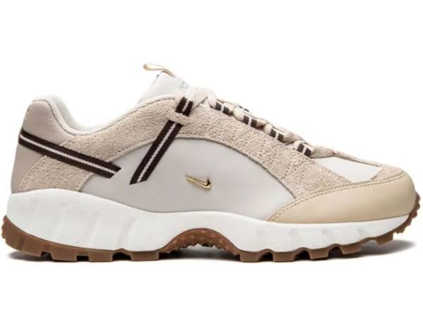 nike air humara jaquemus