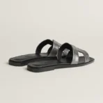 Hermès Oran sandal 'Gris Argenté' - Image 4
