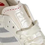 Adidas taekwondo mei satin jacquard sandy pink off white gum - Image 3